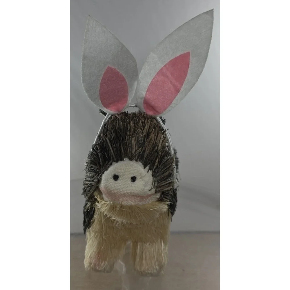 Easter Brown White Wood Bristle Pig with Rabbit Bunny‎ Ears 5 x 7 x 3